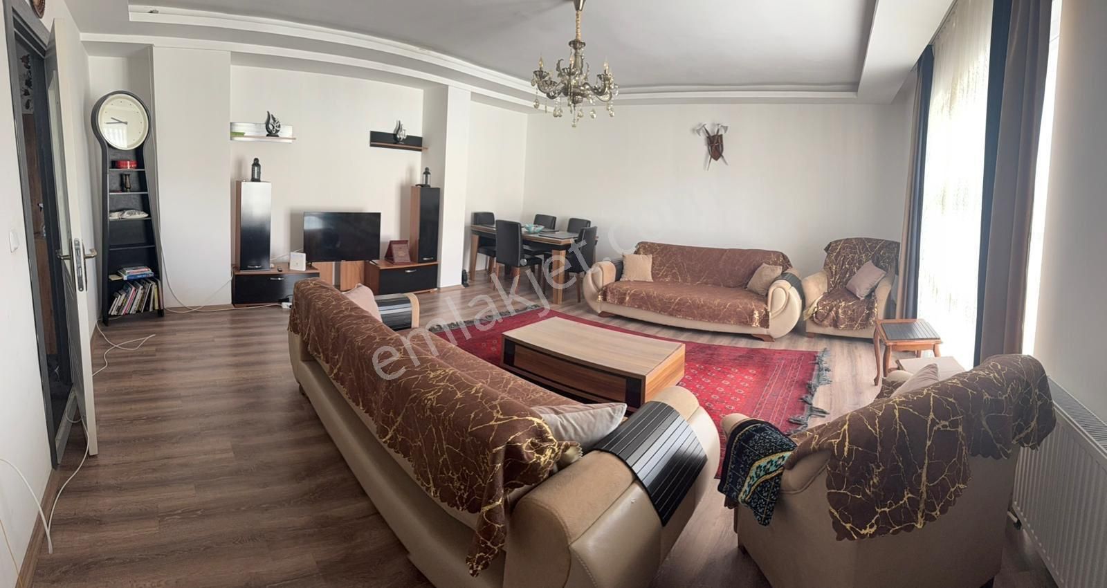 Şehitler Caddesi Bir Bina Site İçerisinde Kiralık 📌 3+1 • Full Eşyalı Daire - Görsel 24