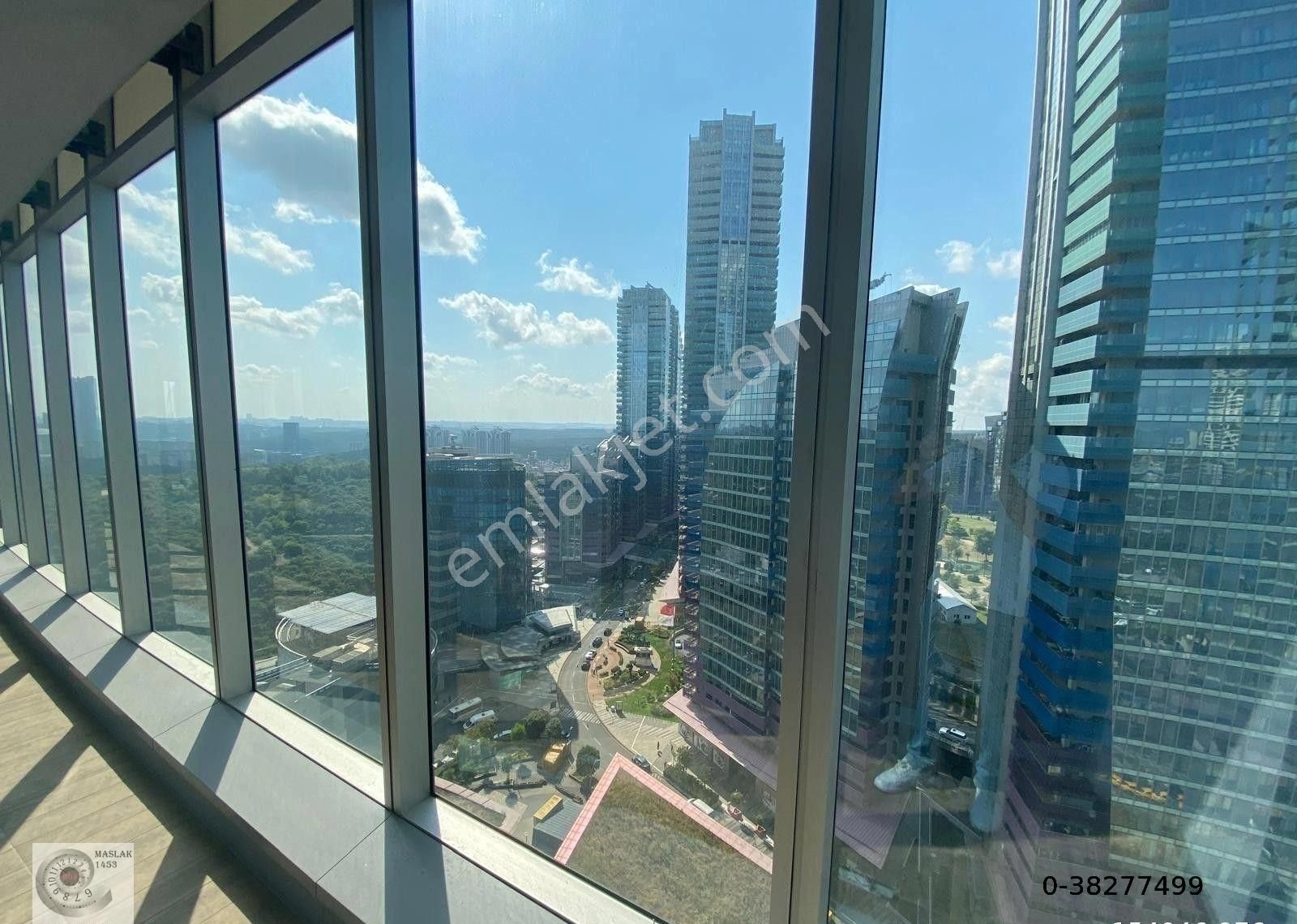 Maslak 1453 4+1 Satılık Balkonlu Kış Bahçeli Satılık Ferah Ufku Açık Levent Manzaralı Daire
