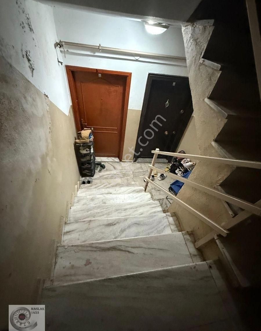 Çeliktepede Kiralık 2+1 Kapalı Mutfak Sobalı-tüplü Kiralık Daire