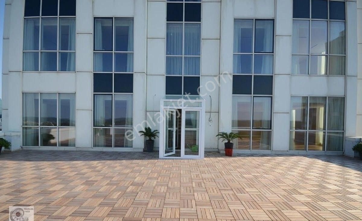 Maslak Mashattan Satılık 5+1 Dublex Teraslı Penthouse
