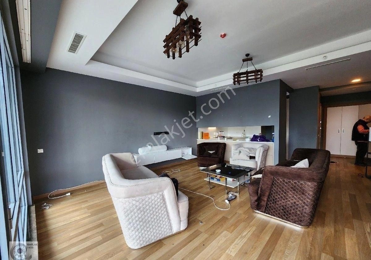 Maslak 1453'te Kiralık 3+1 Taşınmaya Hazır Daire