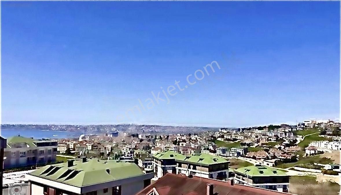 Muhteşem Deniz Ve Göl Manzaralı Satılık Lüks Dubleks Daire