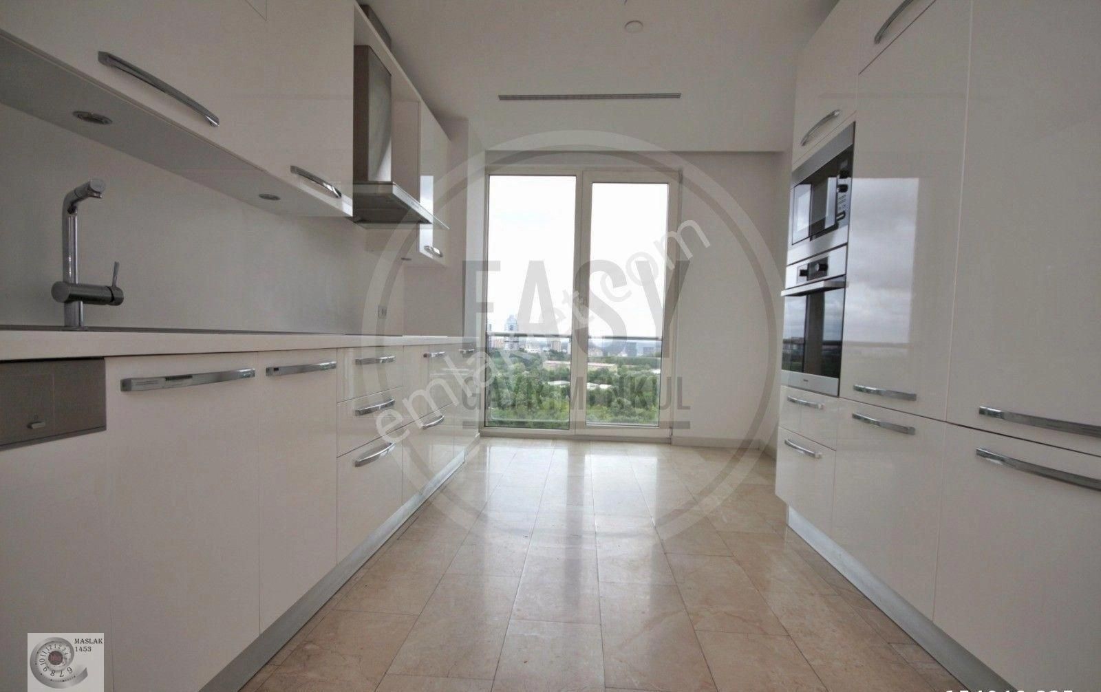 Mashattan Da Mielle Beyaz Eşyalı-dolaplı Satılık Daire