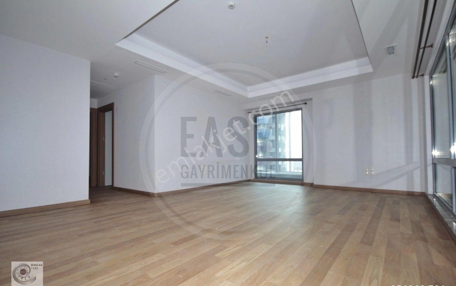 Ağaoğlu Maslak 1453 Sitesinde 2+1 Satılık Daire Köşe Boş Daire Büyük Tip