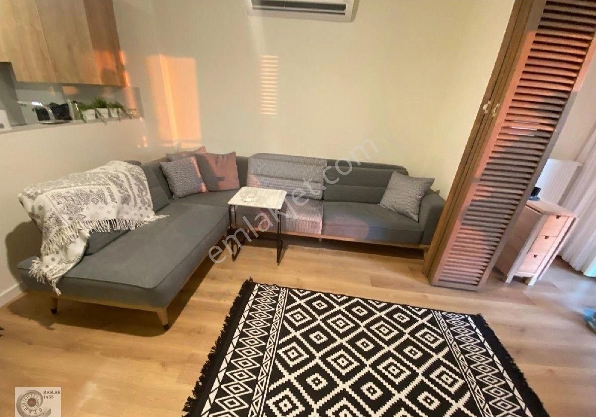Vadistanbul Avangart'ta Satılık 1+1 Güncel Kira Getirili Daire