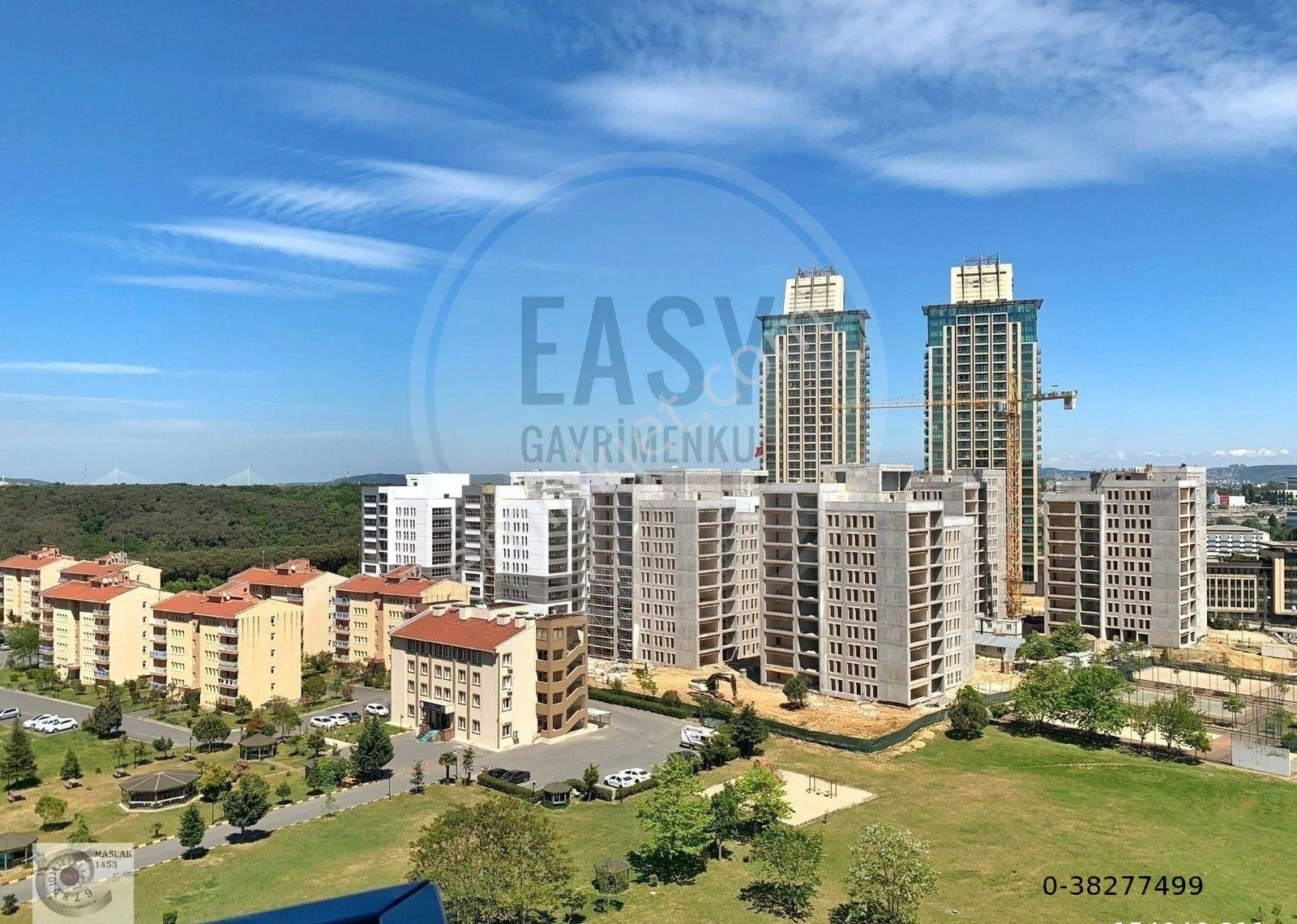 Maslak 1453 Sitesinde 1+0 Satılık Stüdyo Daire Satılık Boş