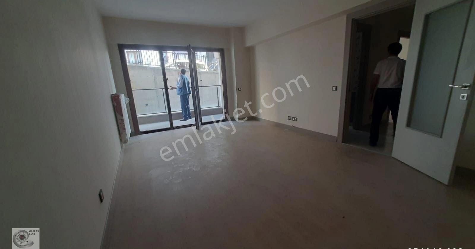 Kağıthane Yahya Kemal Toki Evlerinde Satılık Daire 2+1 Kapalı Mutfak
