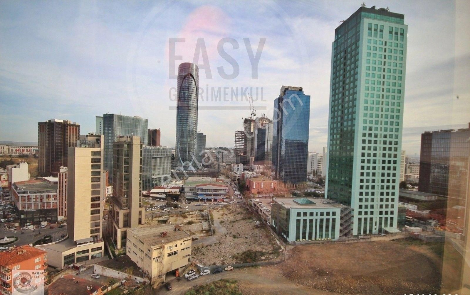 Maslak Mashattan Sitesinde 3+1 Boş Satılık Daire Plazalar Manzaralı