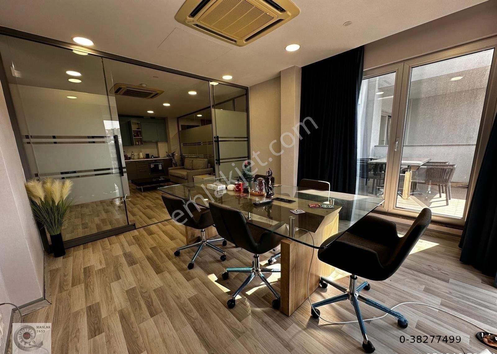 Ağaoğlu Maslak 1453 3 Bölmeli Hazır Ofis Mobilyalı***güncel İlan***