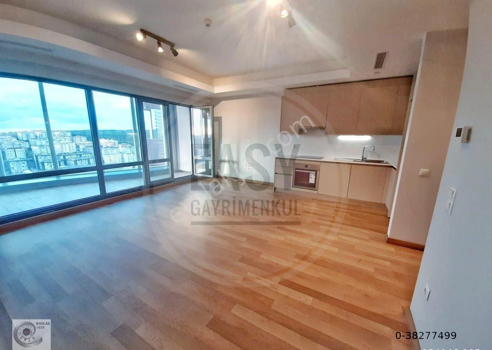 Ağaoğlu Maslak 1453 Sitesinde 1+0 Stüdyo Boş Satılık Daire