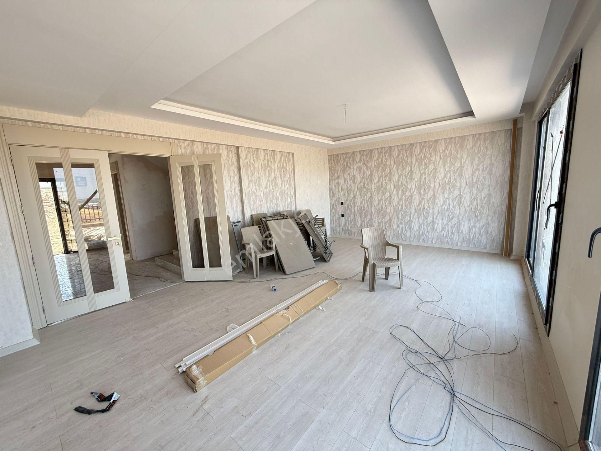 Kent Orman Arkası Satılık 5.5+1 Villa - Görsel 3