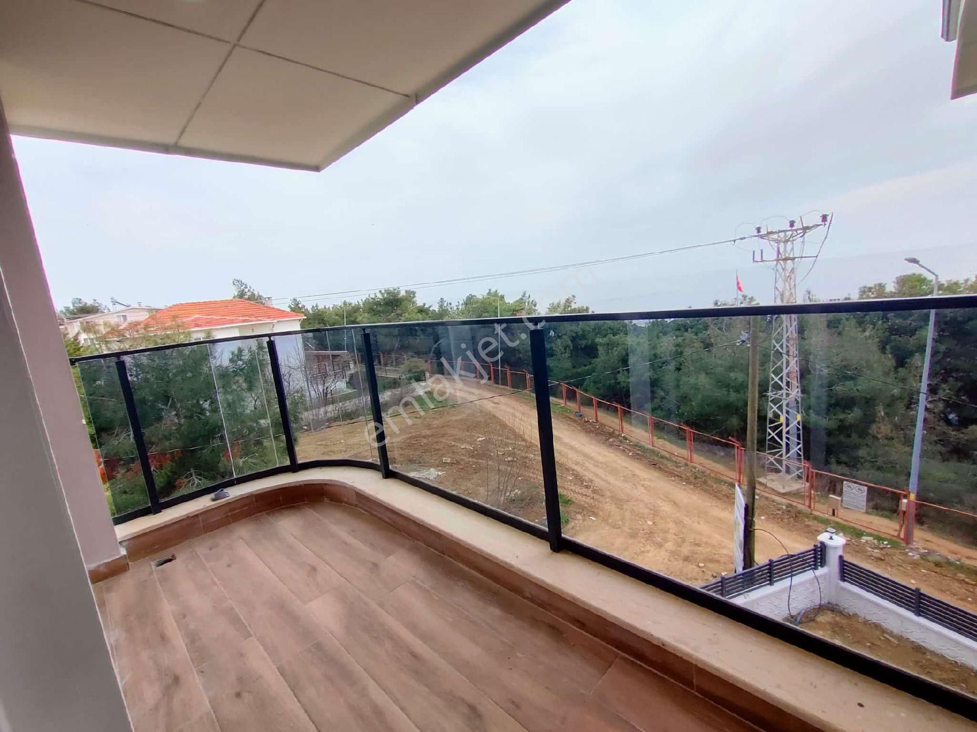 M.ereğlisi Dereağzı Sıfır Havuzlu Ultra Lüks Denize Sıfır Villa - Görsel 10