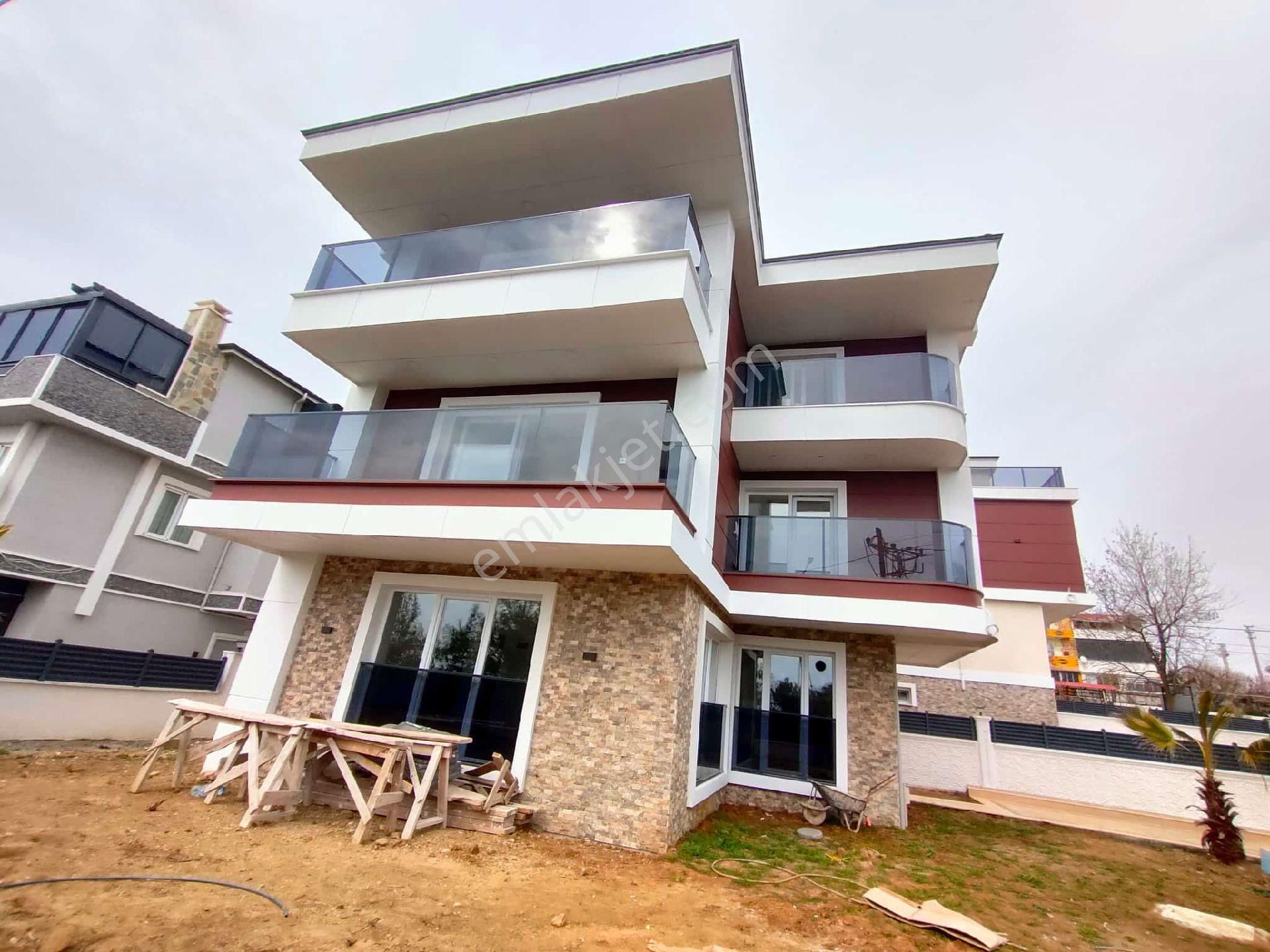 M.ereğlisi Dereağzı Sıfır Havuzlu Ultra Lüks Denize Sıfır Villa - Görsel 3