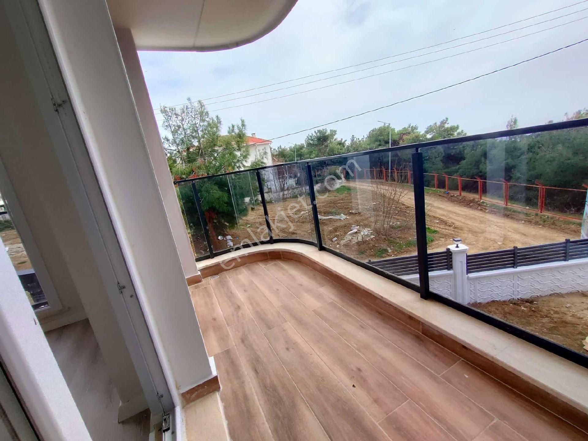 M.ereğlisi Dereağzı Sıfır Havuzlu Ultra Lüks Denize Sıfır Villa - Görsel 23