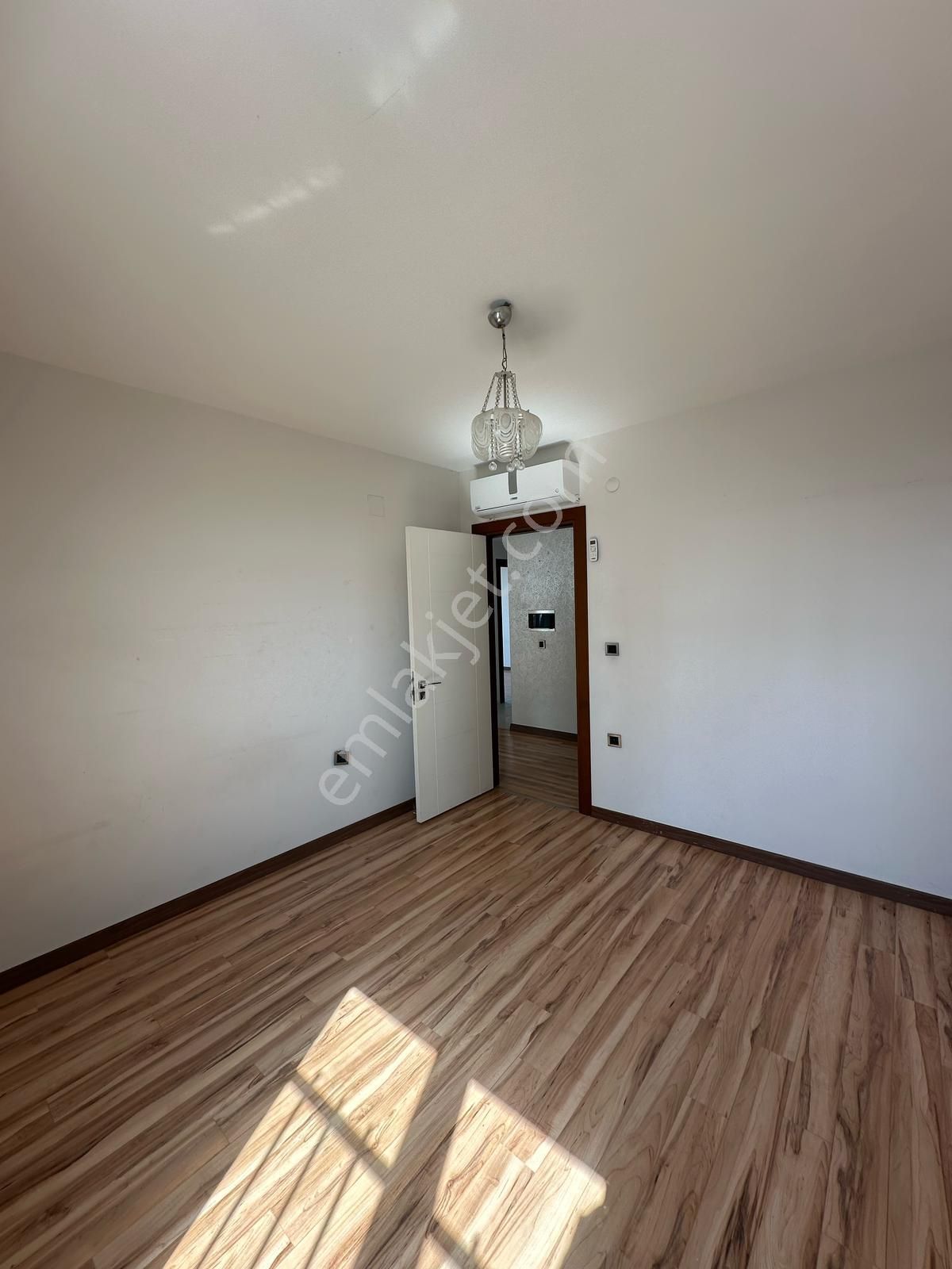 İz'den Belediye Evlerin'de Sosyal Donatılı 3+1 Daire - Görsel 9