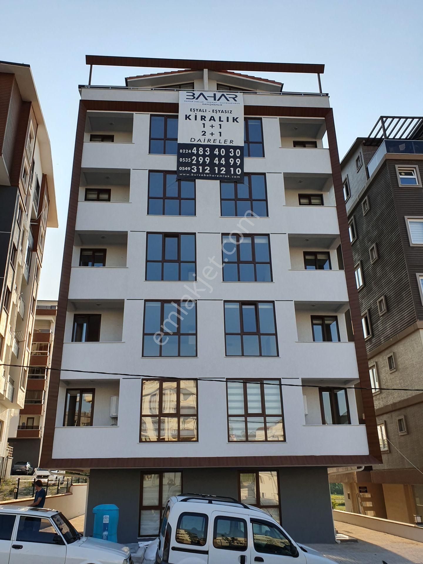 Bahar'dan Dumlupınar'da 1+1 Eşyalı Çatı Katı Kiralık Daire