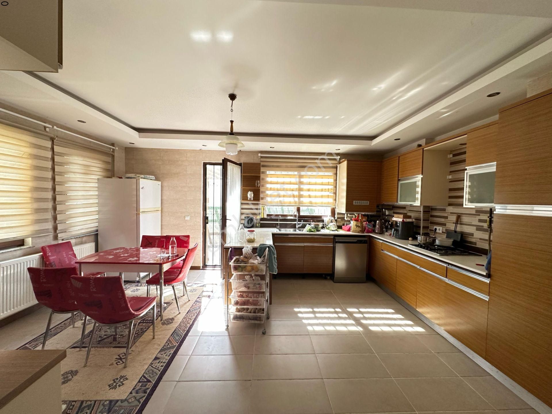 Dicle Vadi Satılık 5.5+1 Villa - Görsel 11