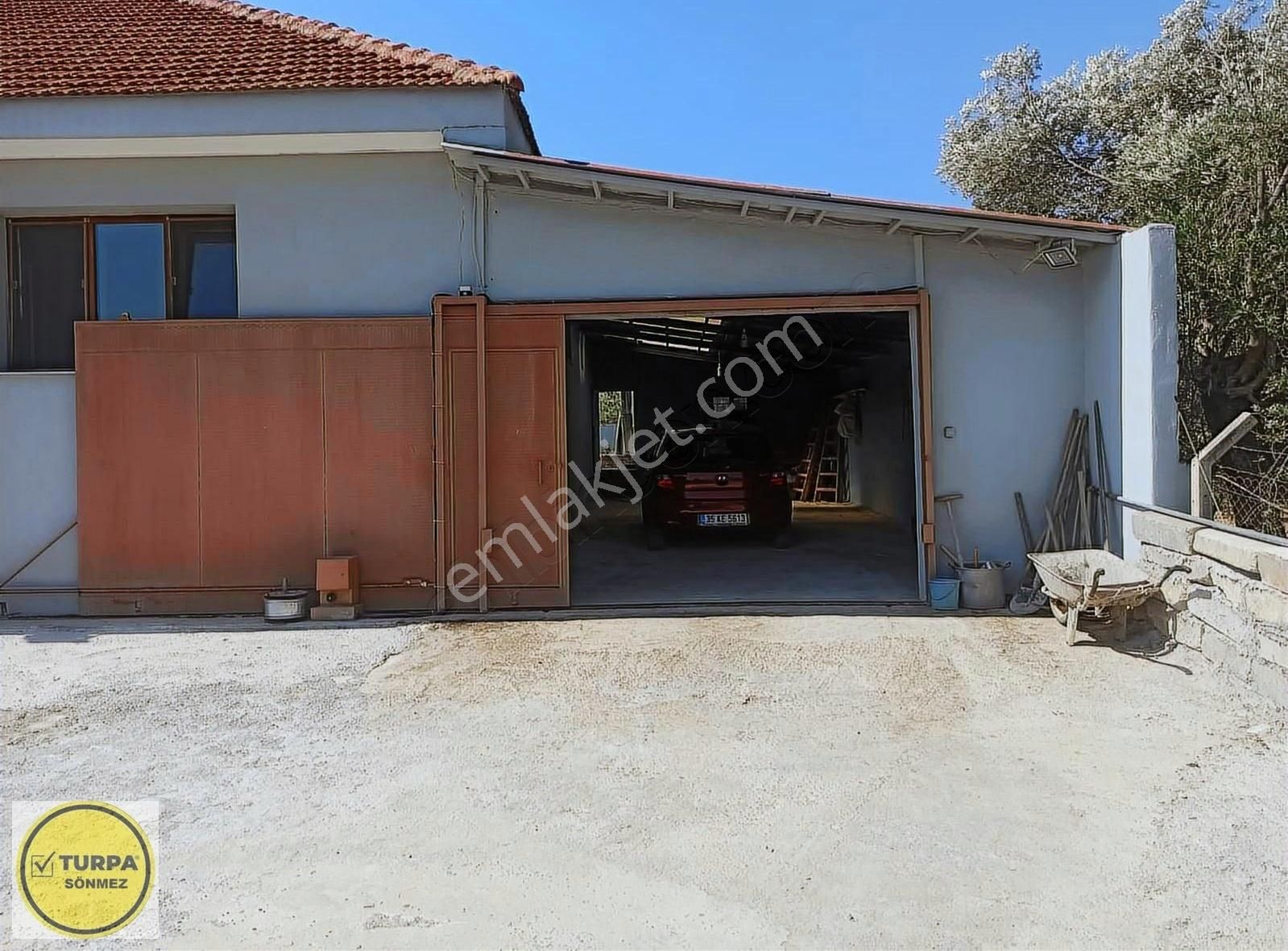 Akçaköy' De; 8 Dönüm - Satılık Havuzlu Malikhane Ve Zeytinlik - Görsel 16