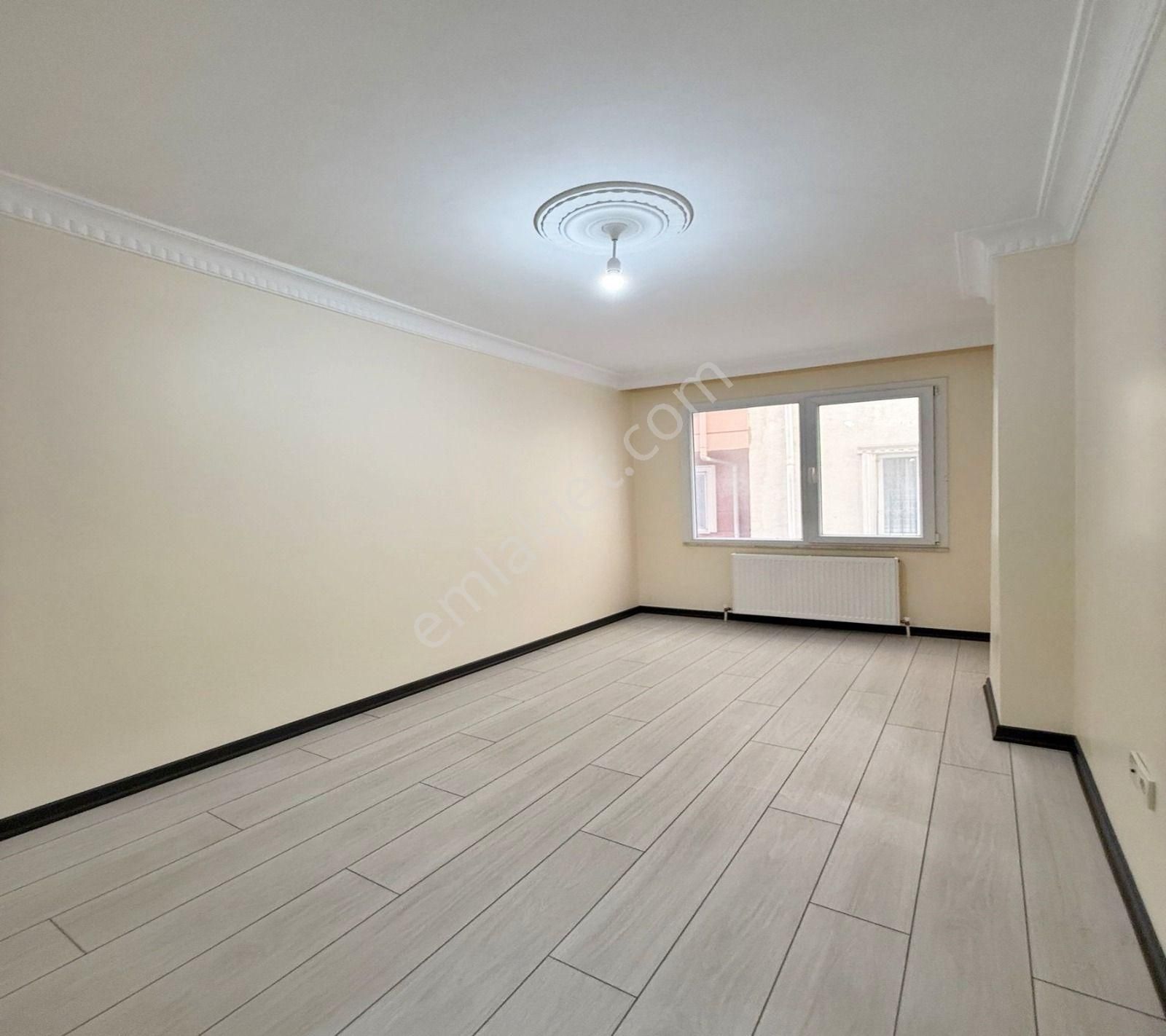 Bahçeşehir Bölge 3+1 Ebeveyn Banyolu Oturuma Hazır Satılık Daire - Görsel 26