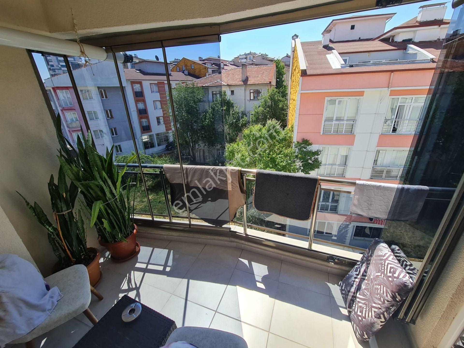 Kastamonu Merkez Yeni Kebeci Yanı Sude Apt. 3+1 Satılık Daire