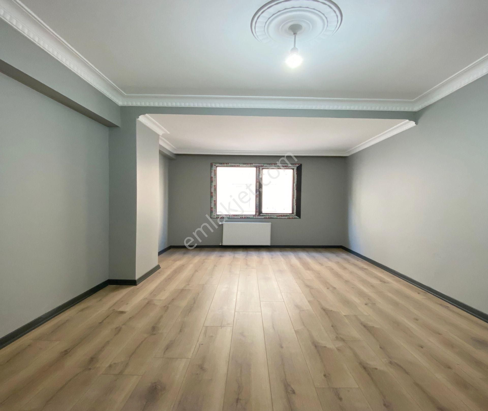 Bahçeşehir Lokasyonu Yatırıma & Oturuma Uygun 2+1 Ara Kat Dekorlu Yeni Satılık Daire - Görsel 8