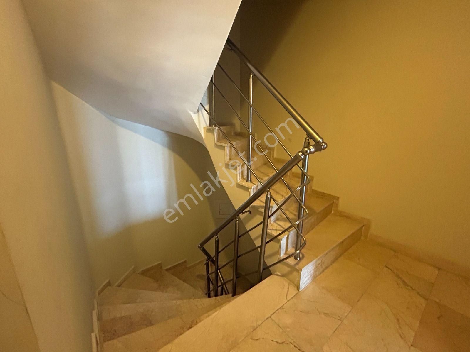 Kuşadası'nda Aradığınız 3+1 Daire - Görsel 18