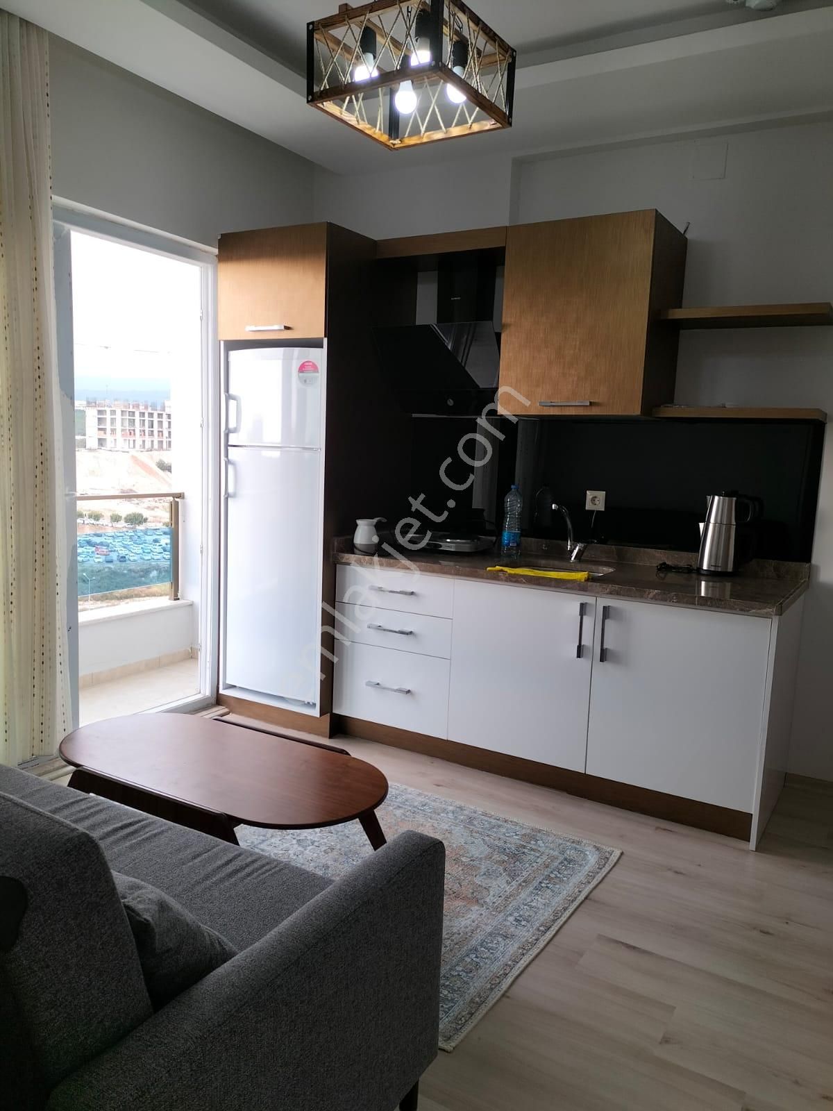 Sosyal Donatılı Ve Manzaralı Kaçmaz 1+1