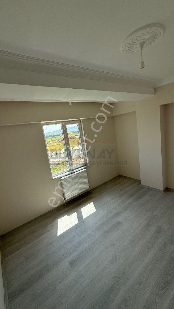 Güvenay – Çorum İkbal Kent Altı – 3+1 Ara Kat Sıfır Satılık Daire - Görsel 12