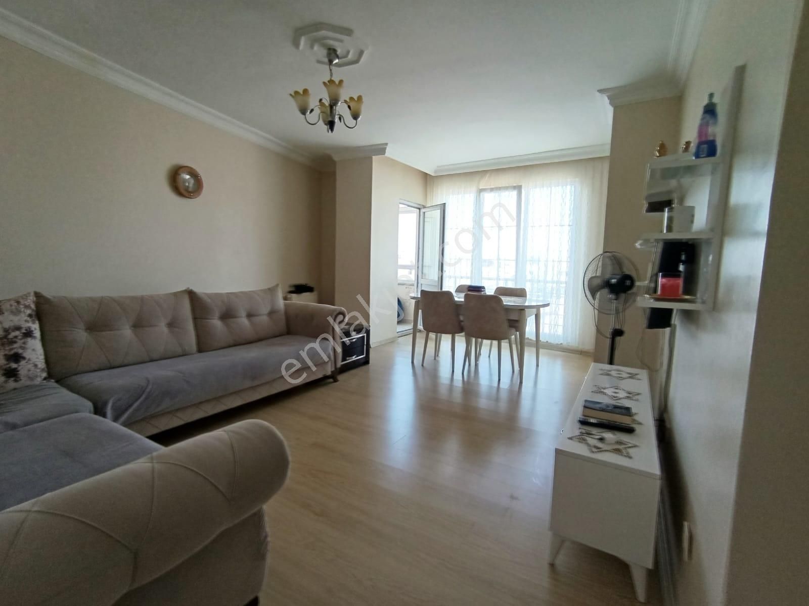 Esenyurt Balıkyolunda Arakat Kupon Daire