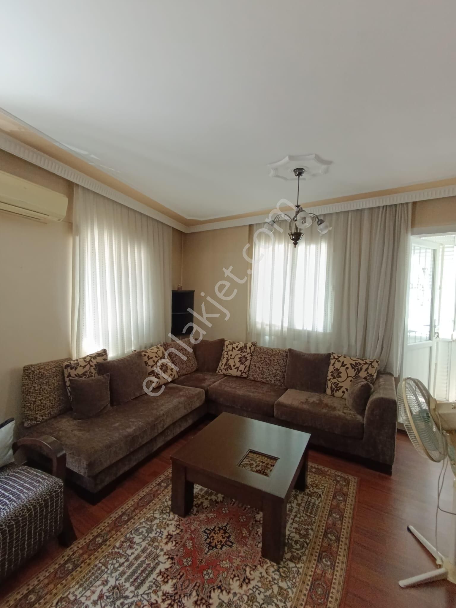 2+1 Doğalgazlı Klimalı Ara Kat Eşyalı Kiralık Daire!
