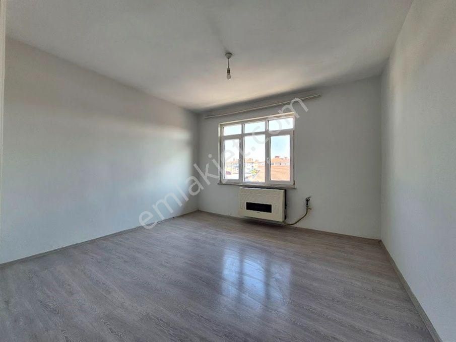 Erenler Dilmen Mahallesinde Kiralık 2+1 Daire - Görsel 16