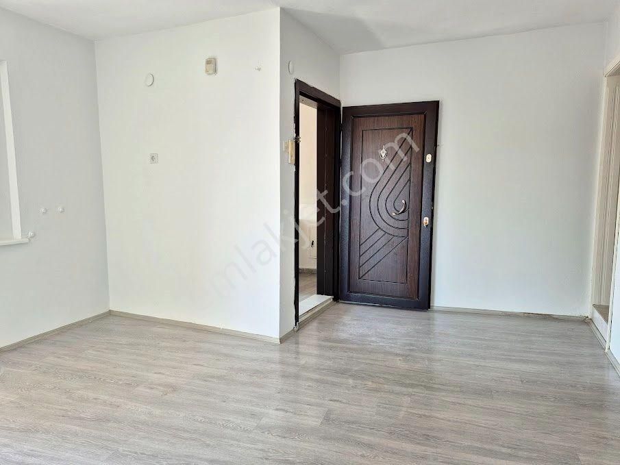 Erenler Dilmen Mahallesinde Kiralık 2+1 Daire - Görsel 12