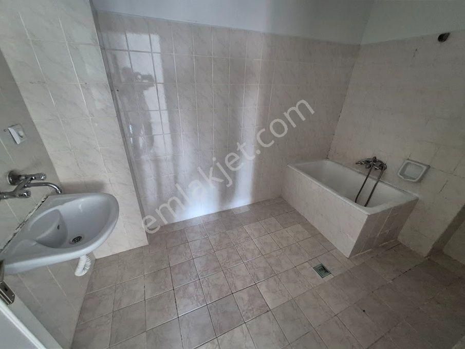 Erenler Dilmen Mahallesinde Kiralık 2+1 Daire - Görsel 20