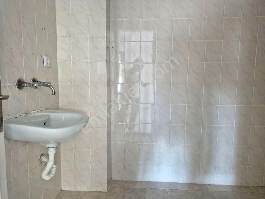 Erenler Dilmen Mahallesinde Kiralık 2+1 Daire - Görsel 19