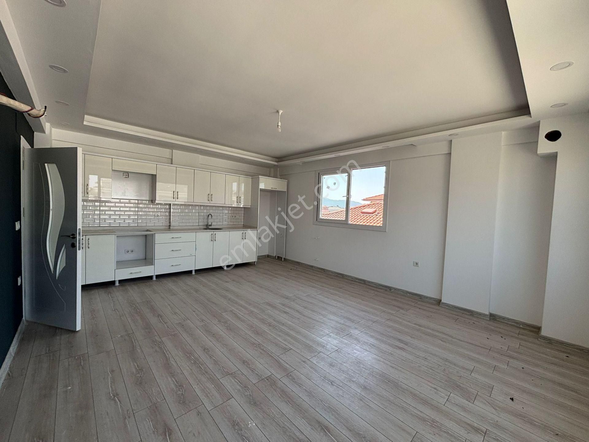 Dalamanda Dost Emlaktan Merkezde 2+1 Sıfır Satılık Daire - Görsel 32