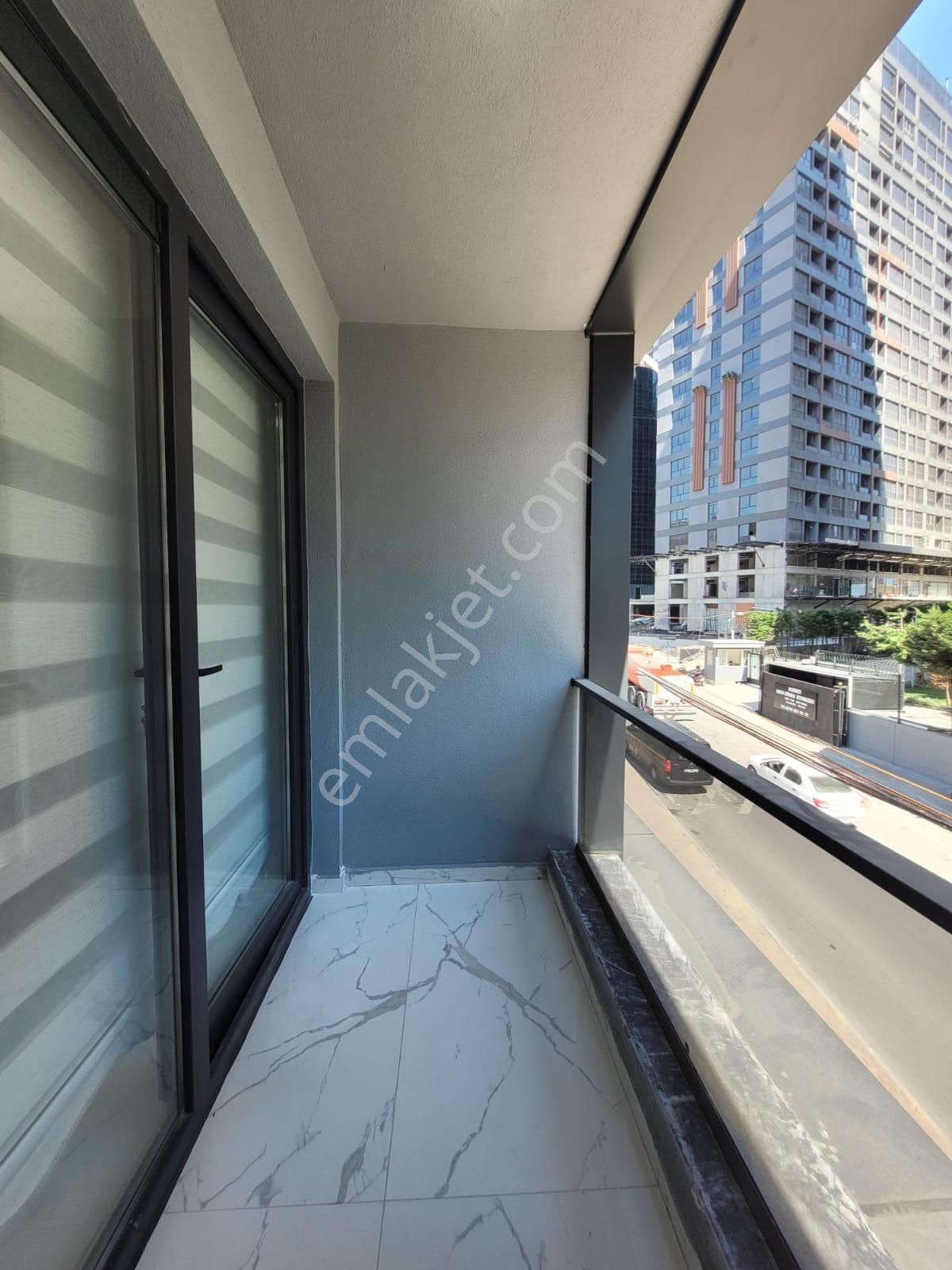 Bahçeşehir 2.kısımda 3+1geniş Ultra Lüx Krediye Uygun Oturuma Hazır Satılık Daire - Görsel 20