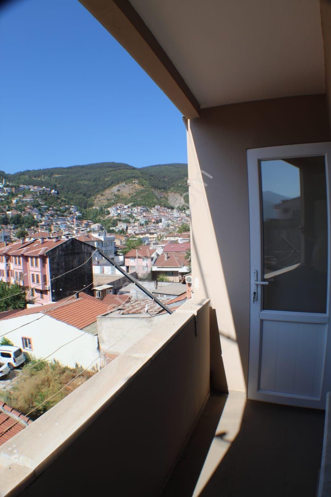 Bursa Osmangazi Ortapazar Caddesi'nde 2+1 90 M2 3.kat Asansörlü Daire Satılık - Görsel 15