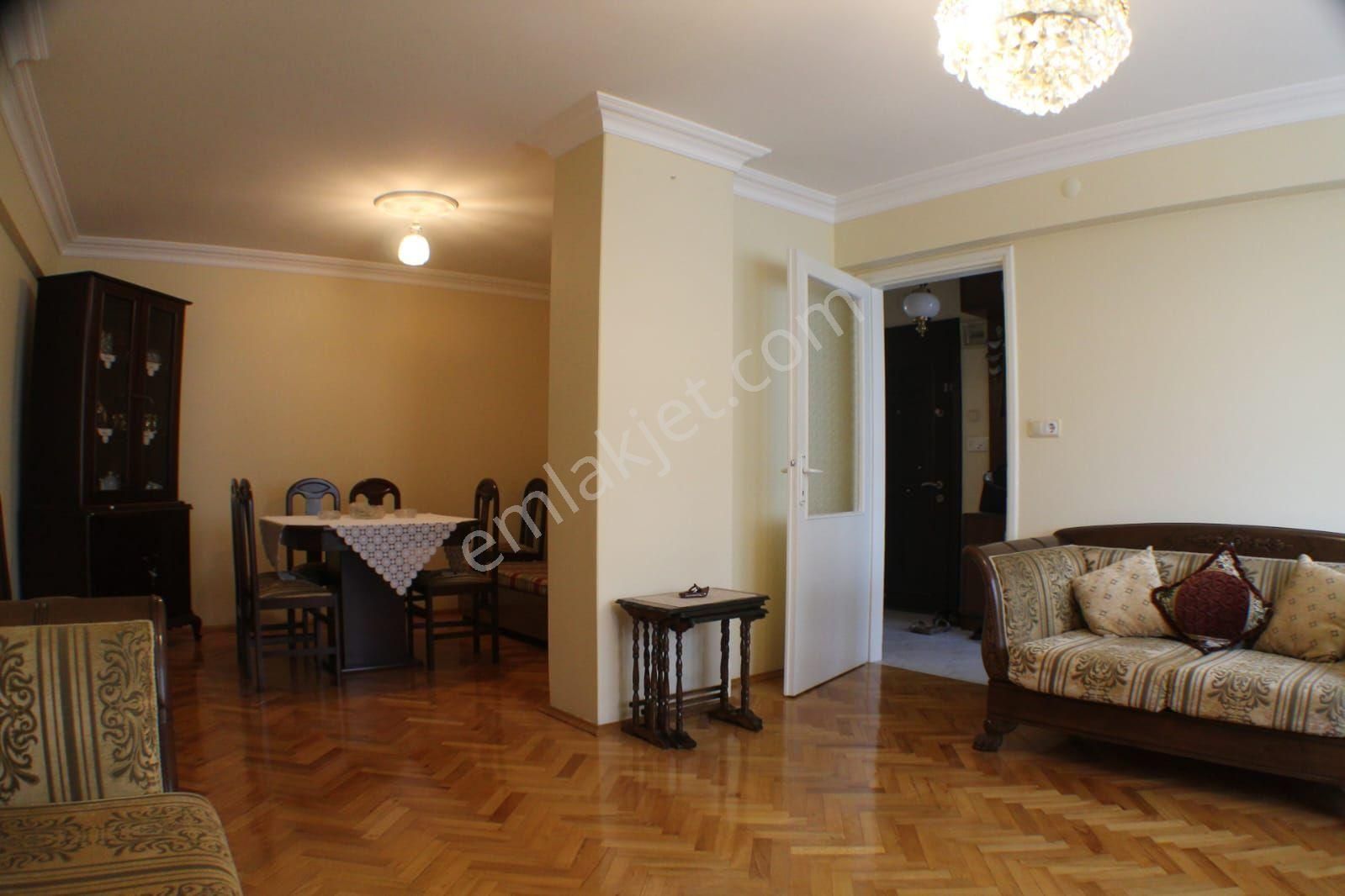 Bursa Osmangazi Ortapazar Caddesi'nde 2+1 90 M2 3.kat Asansörlü Daire Satılık - Görsel 3