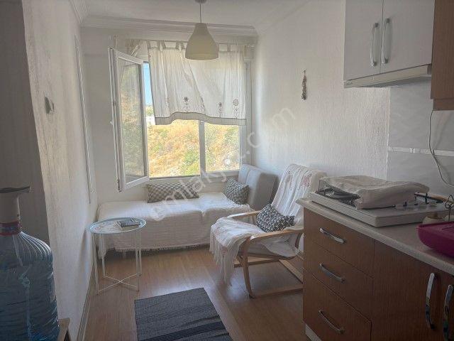 Foçada Site İçinde Denize Çok Yakın 2+1 Satılık Daire - Görsel 3