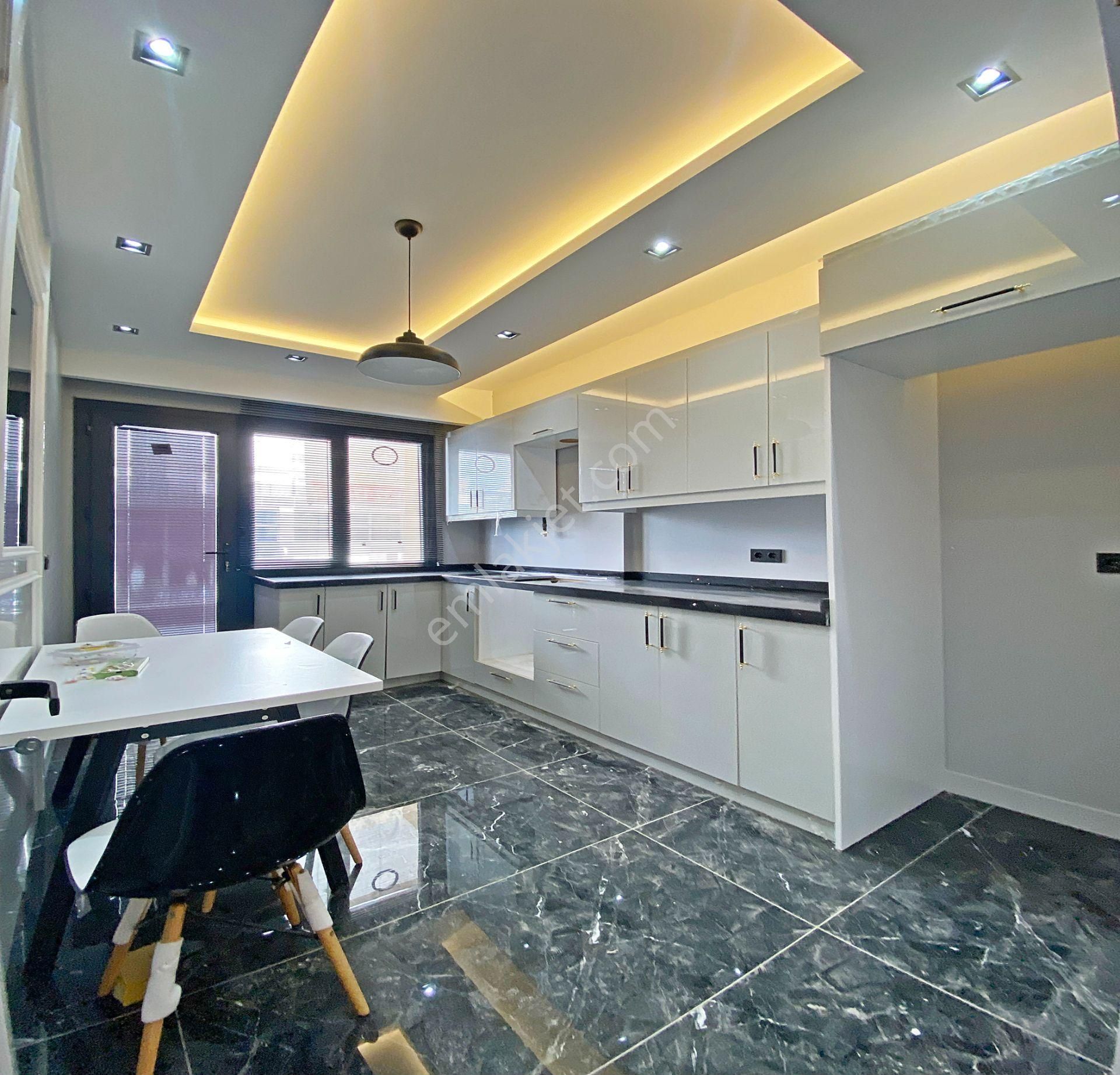 Bahçeşehir Bölge Akbatı Lokasyonunda 2+1 Ve 3+1 Oturuma Hazır Lüx Satılık Daire - Görsel 18