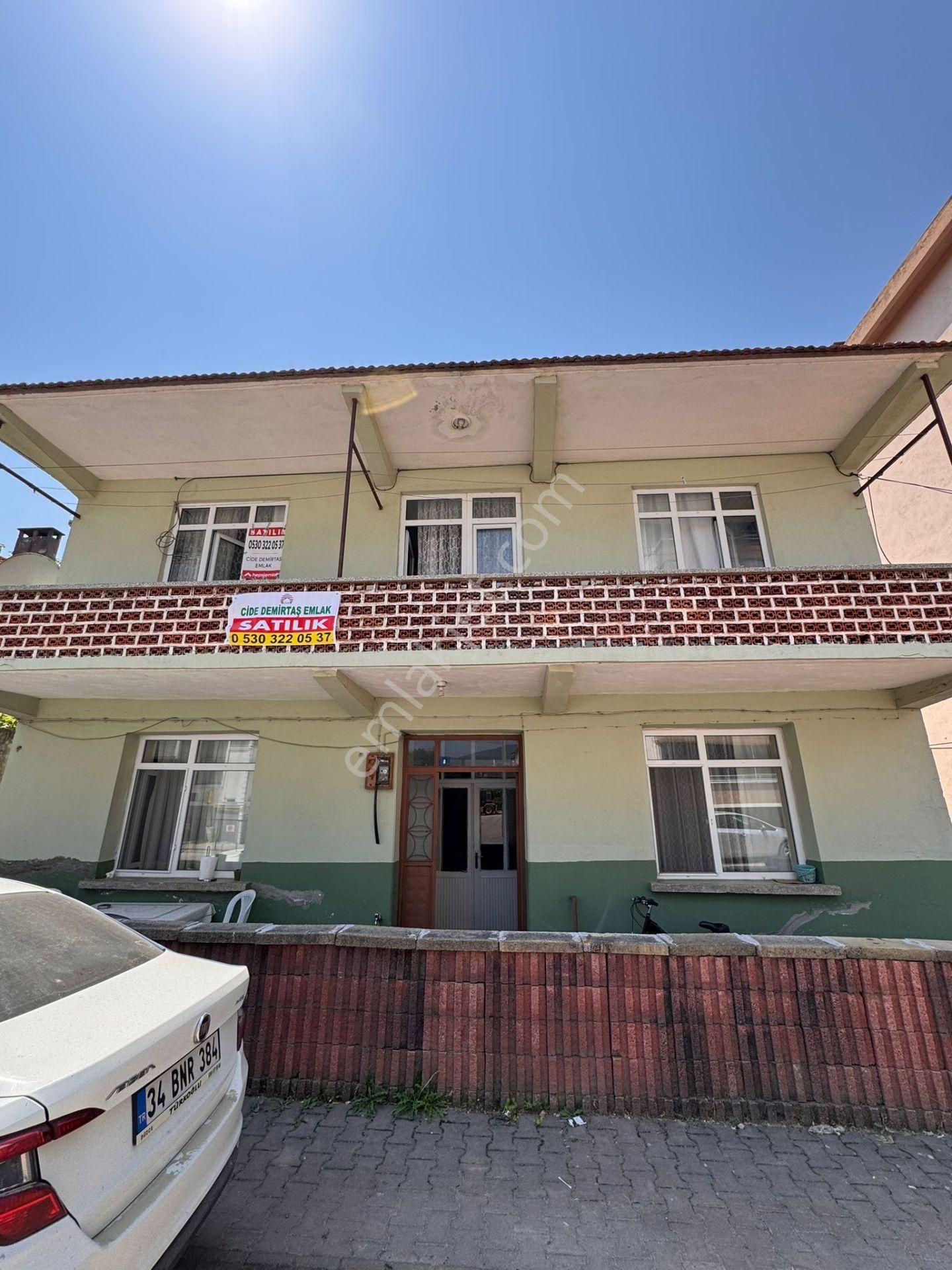 Cide Demirtaş Emlak Güvencesi İle Satılık 3+1 2 Katlı Müstakil Ev
