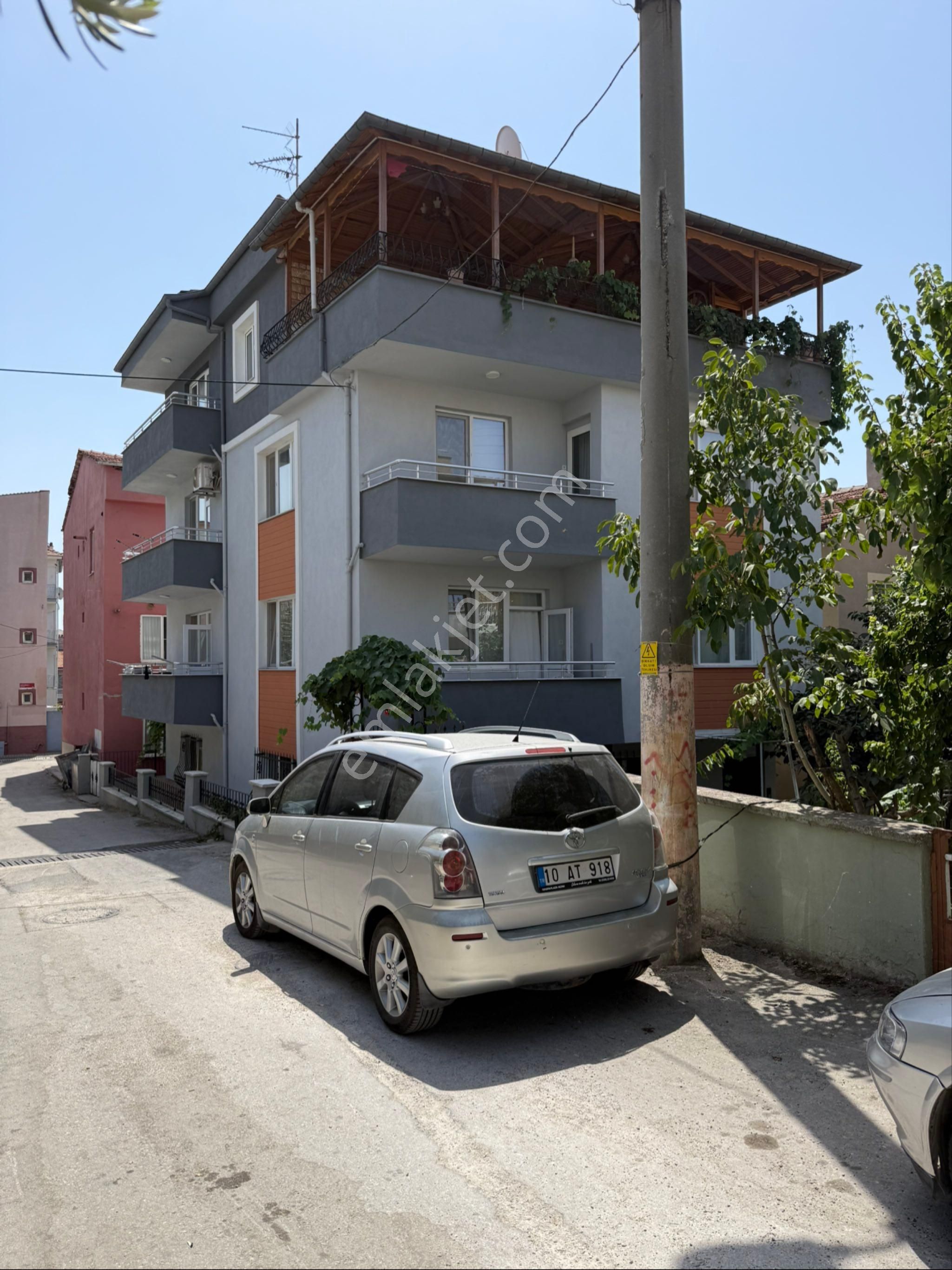 Al-ya Gayrimenkulden Kiralık 2+1 Daire Sütlüce Mah.