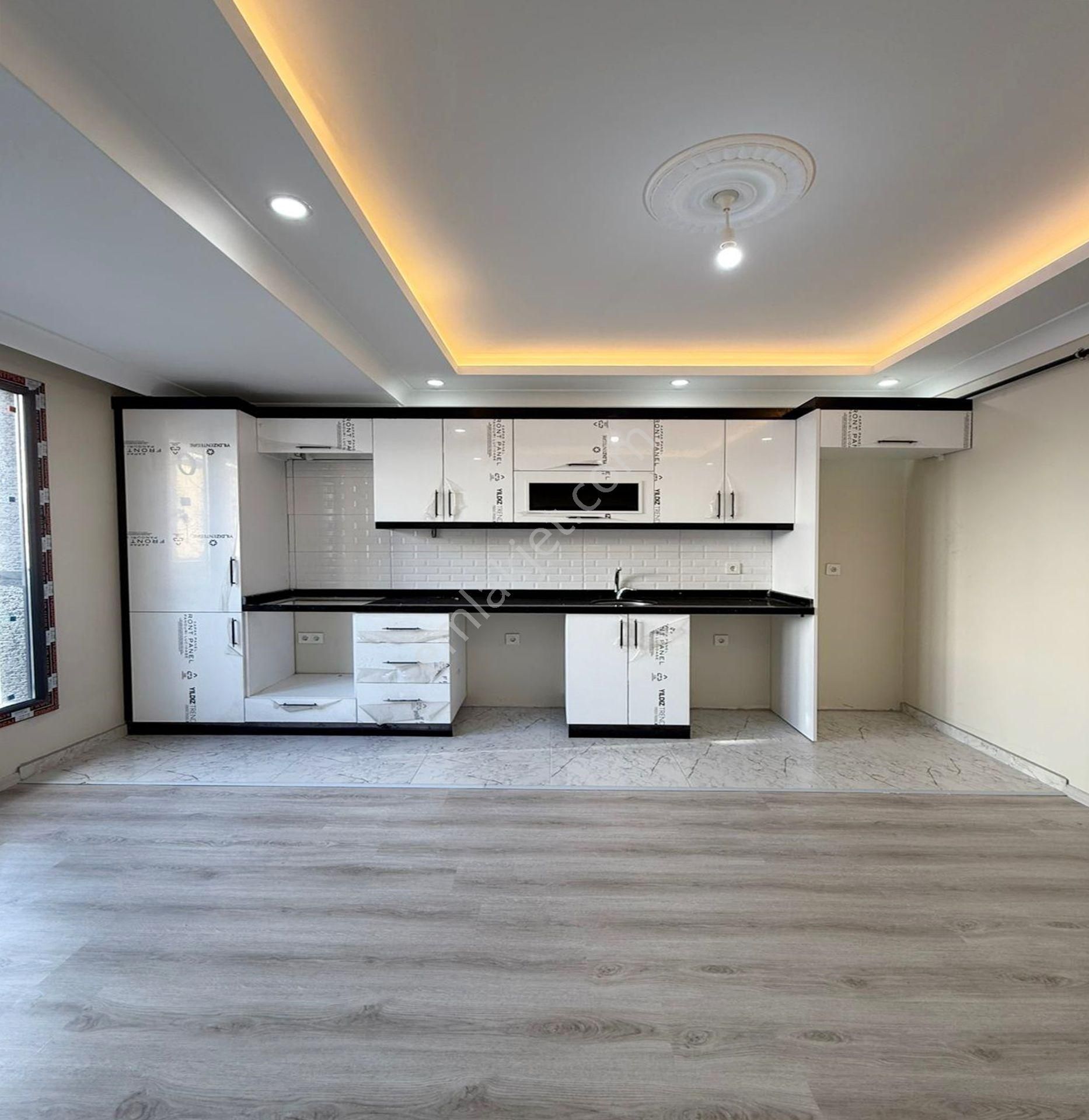 Metrobüse Yakın 1+1 Yatırıma Oturuma Uygun Satılık Emsalsiz Daire - Görsel 15