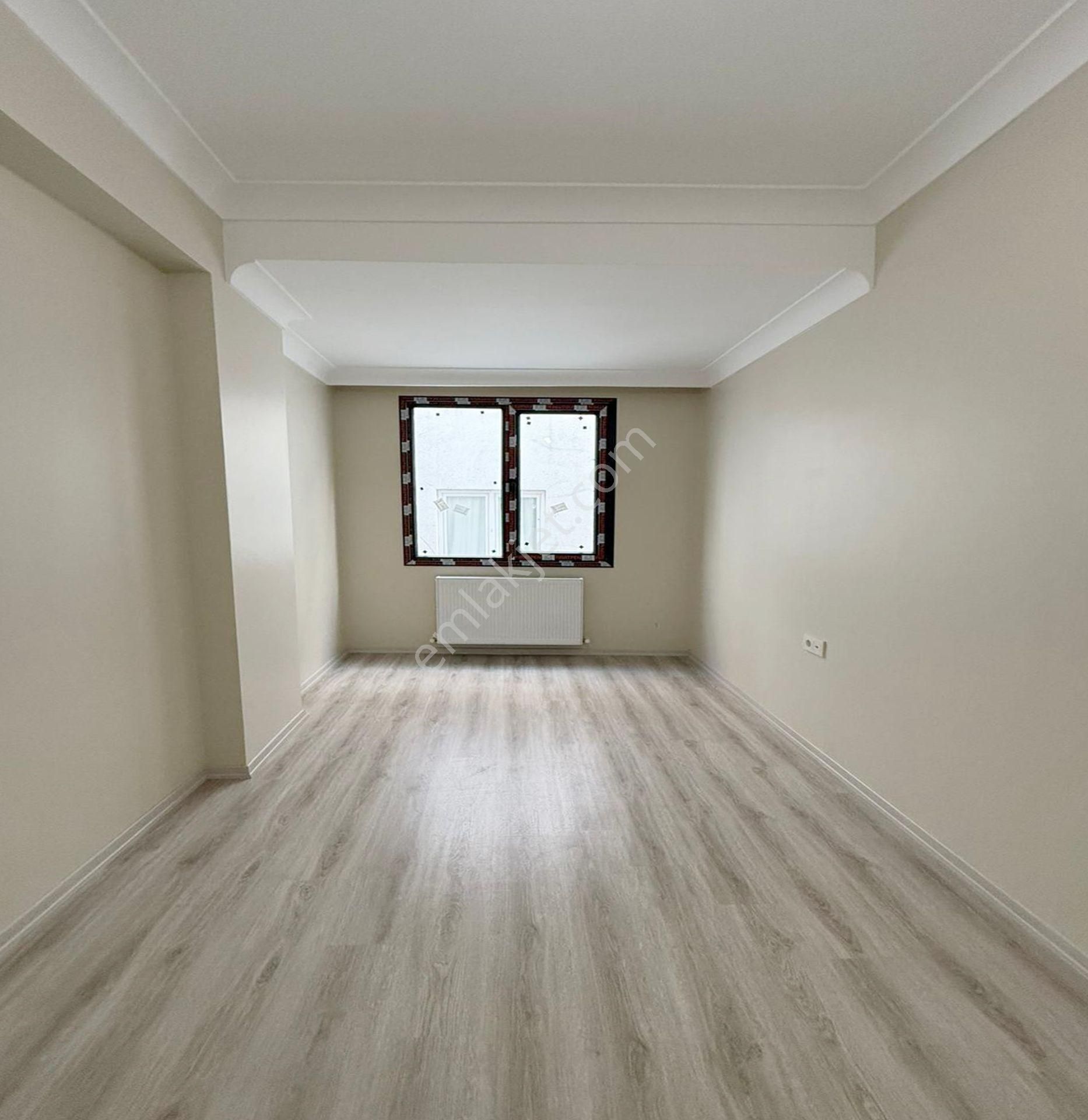 Metrobüse Yakın 1+1 Yatırıma Oturuma Uygun Satılık Emsalsiz Daire - Görsel 8