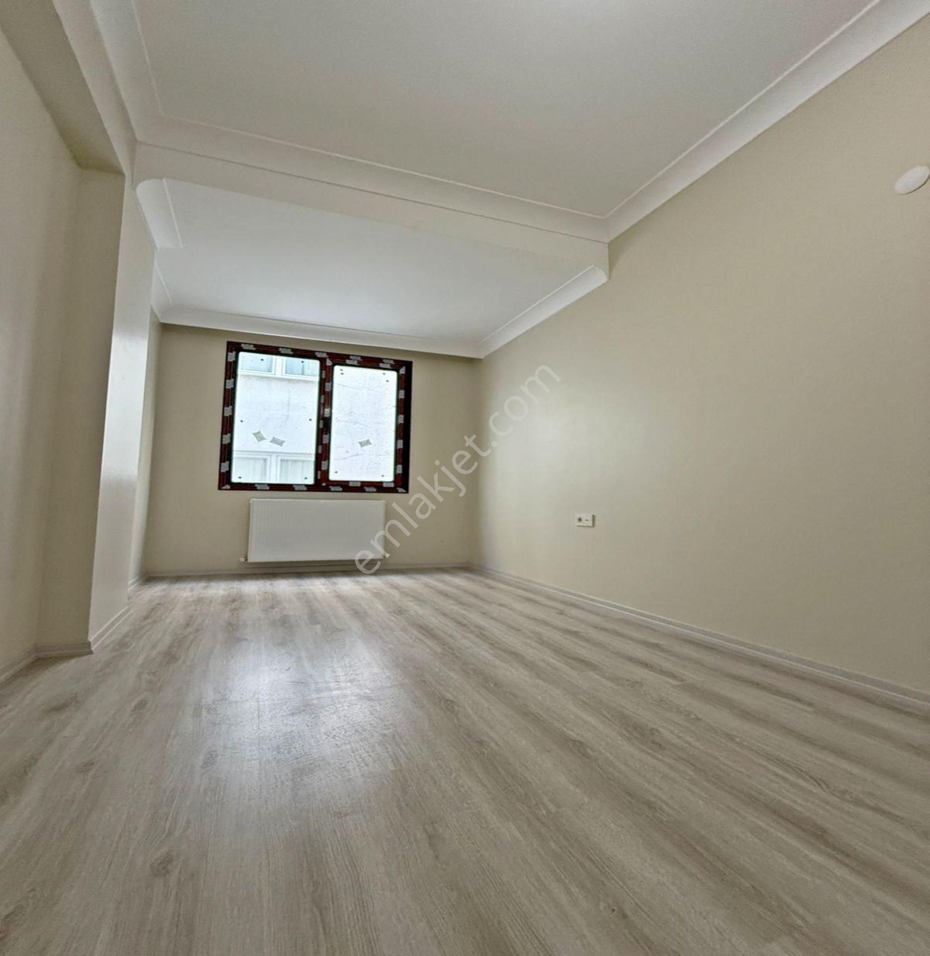 Metrobüse Yakın 1+1 Yatırıma Oturuma Uygun Satılık Emsalsiz Daire - Görsel 23