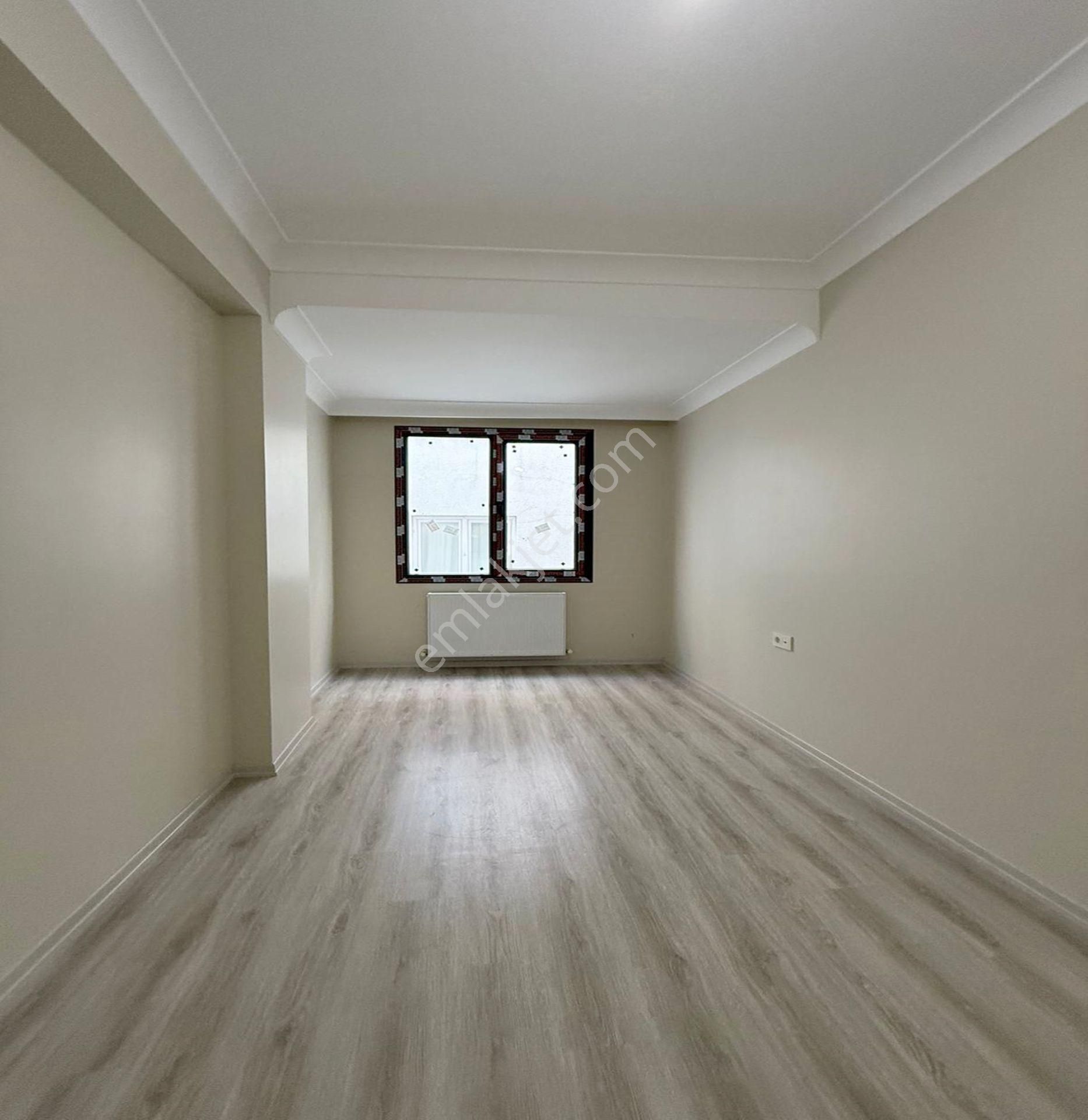 Metrobüse Yakın 1+1 Yatırıma Oturuma Uygun Satılık Emsalsiz Daire - Görsel 24