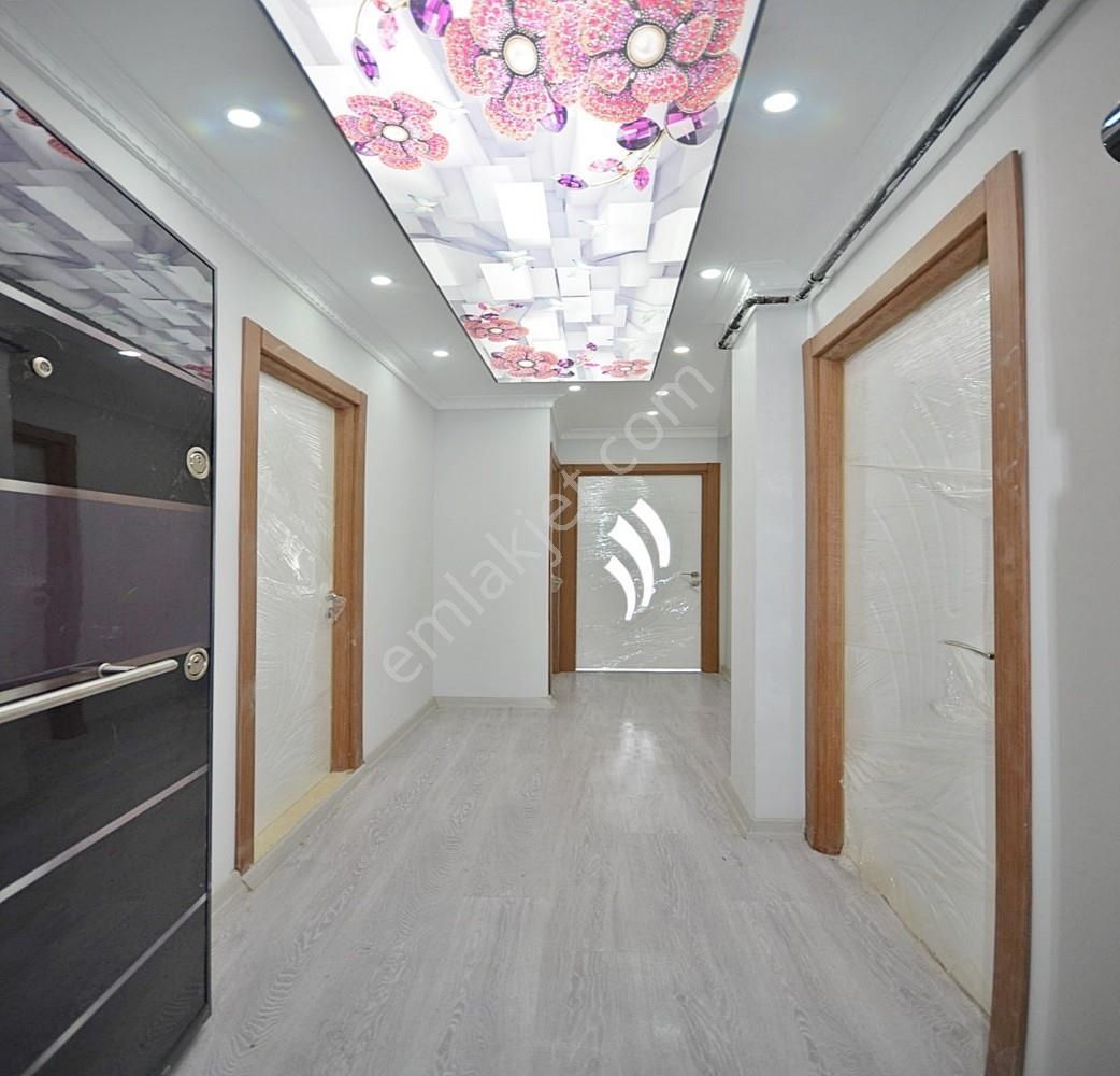 Bahçeşehir Lokasyon 2+1 Giriş Kat Satılık Hastaneye Okula Yakın Daire - Görsel 3