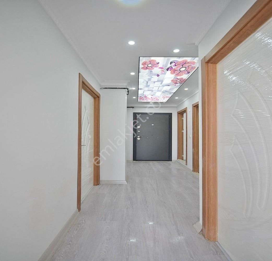 Bahçeşehir Lokasyon 2+1 Giriş Kat Satılık Hastaneye Okula Yakın Daire - Görsel 5