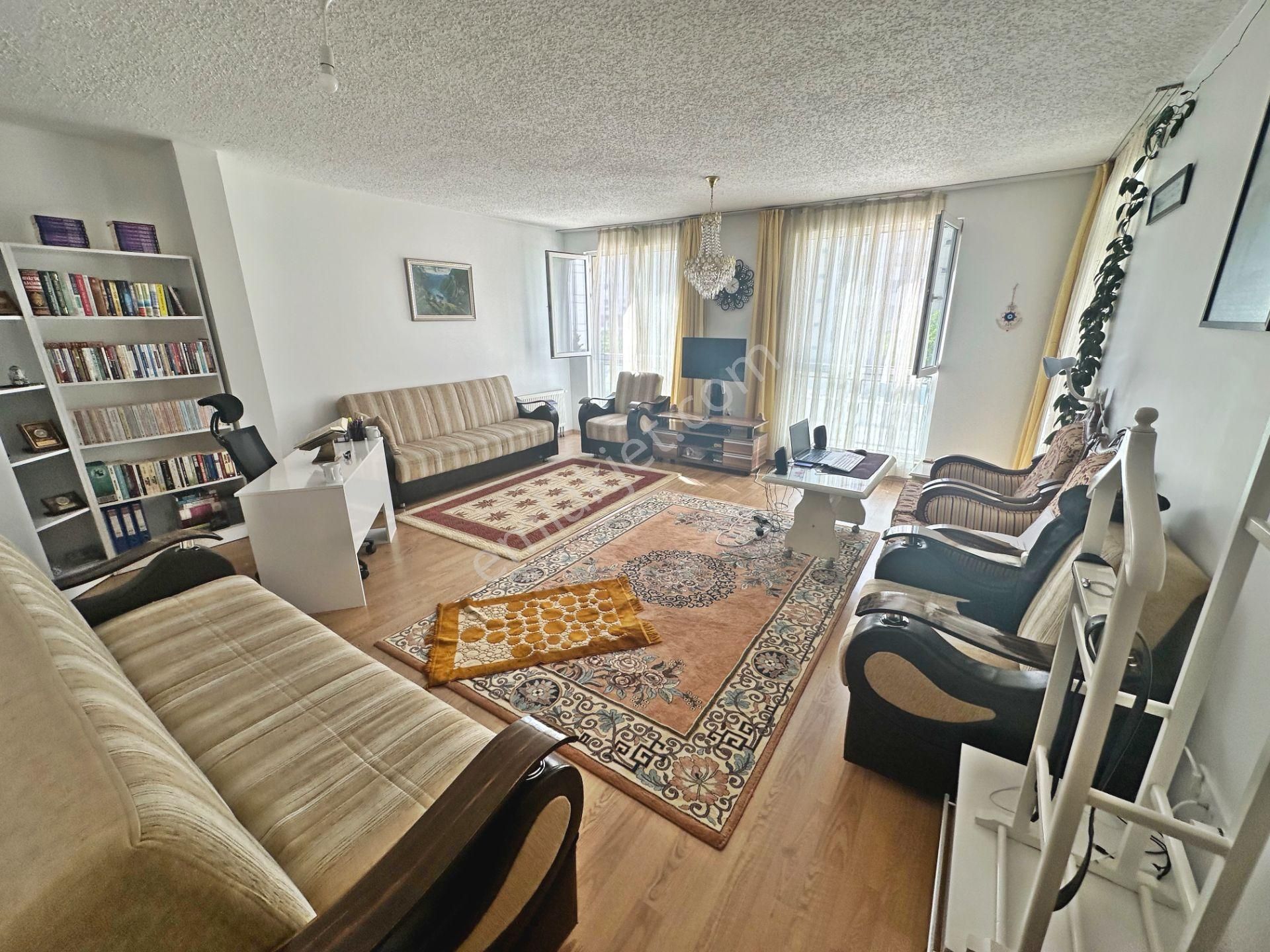 Diriliş Tokilerde Kat Konumunda Önü Açık 3+1 Kiralık Daire