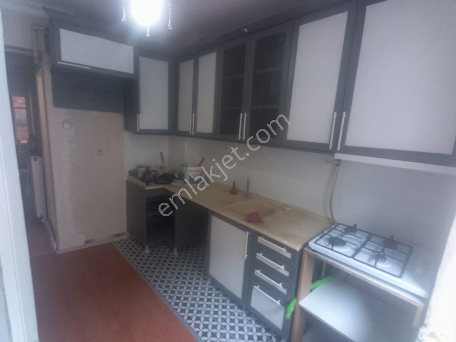 Rekoor Emlaktan Çiftlik Yakını 2+1 Kiralık Daire